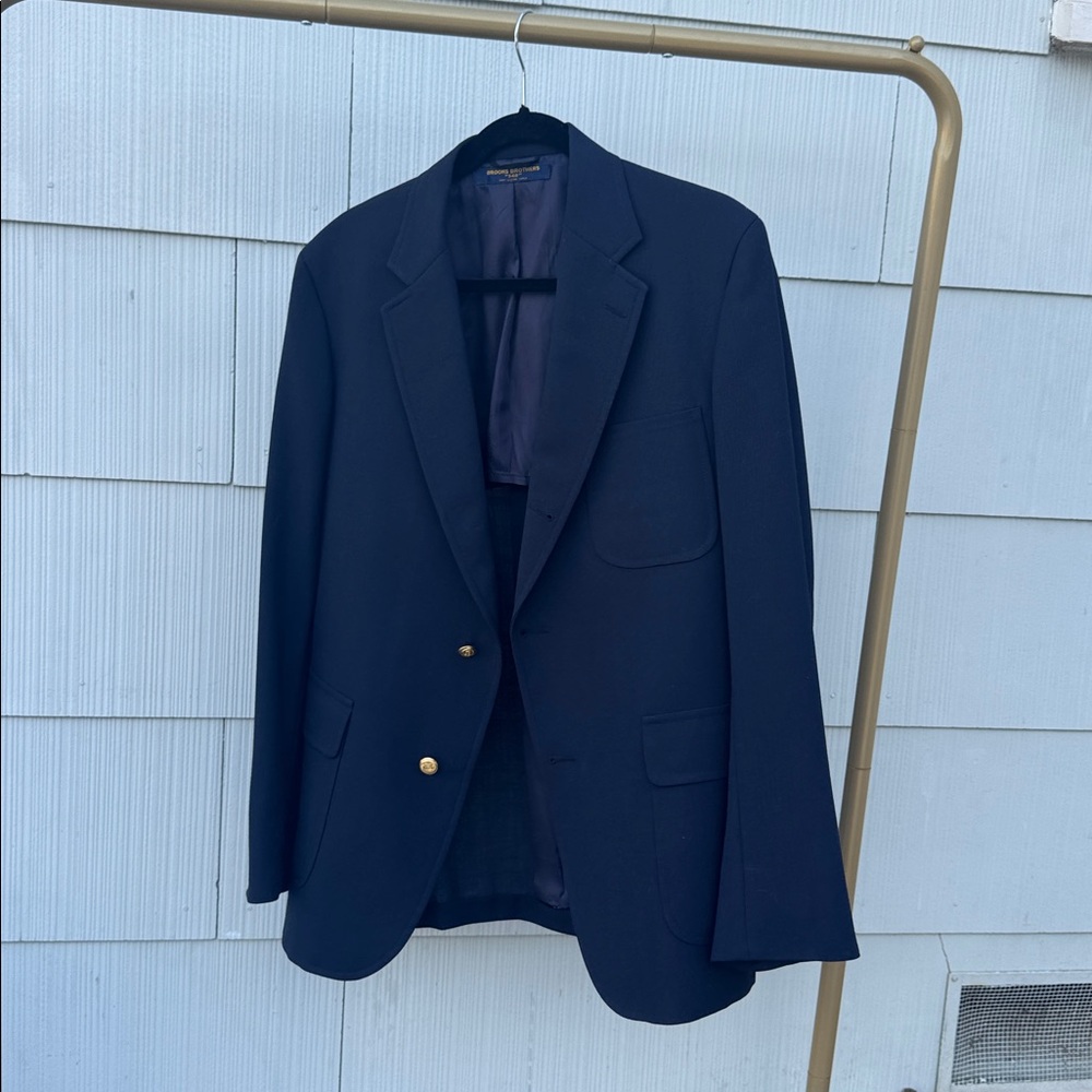 Brooks Brothers Dark Blue Blazer with Gold Buttons - Picture 8 of 8